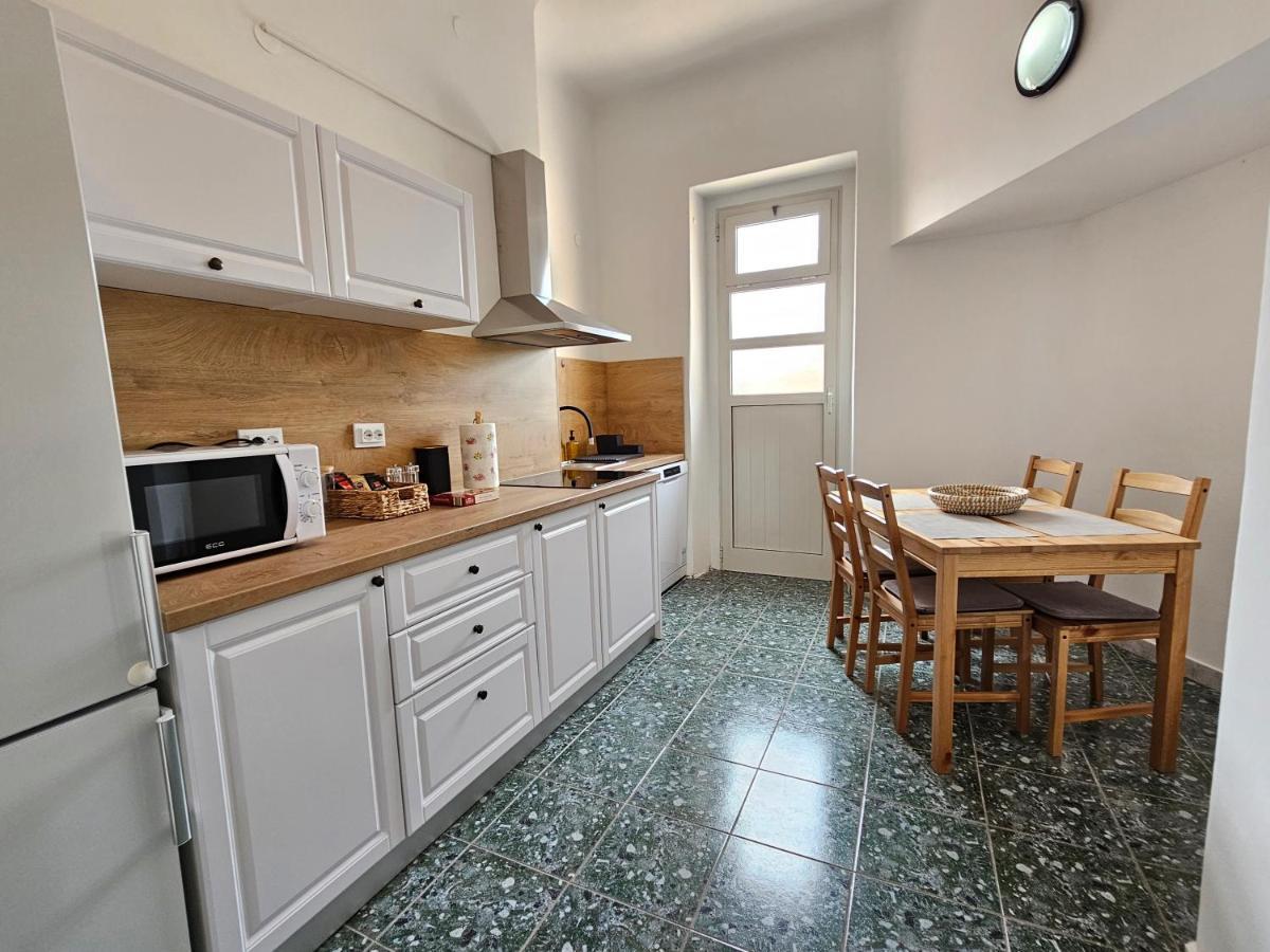 Giardini Panorama - Penthouse In The Heart Of Pula Extérieur photo